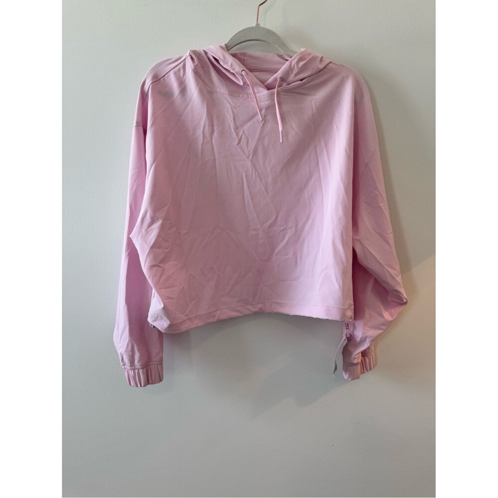 NWT The Southern Shirt Company Hybrid Cropped Hoodie Size M